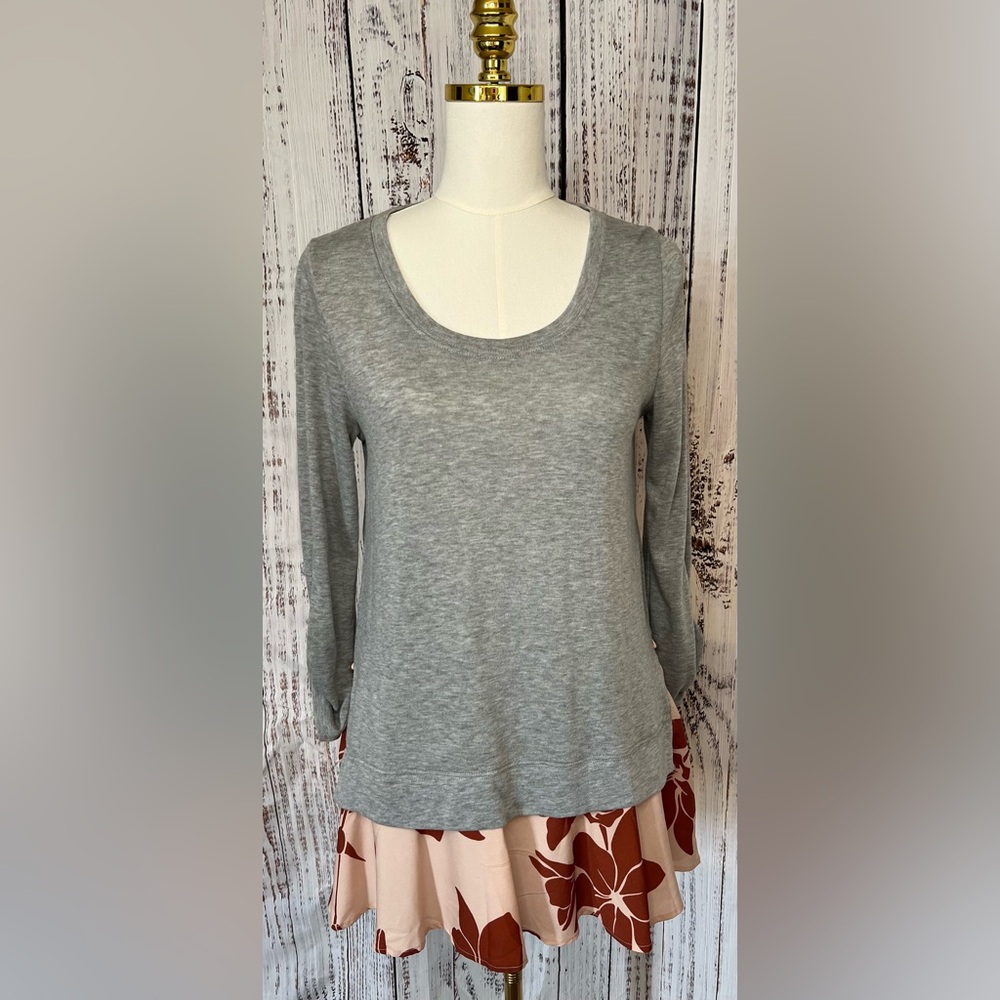Little Yellow Button Anthropologie Layered-Look Grey Tunic Sweater | Medium